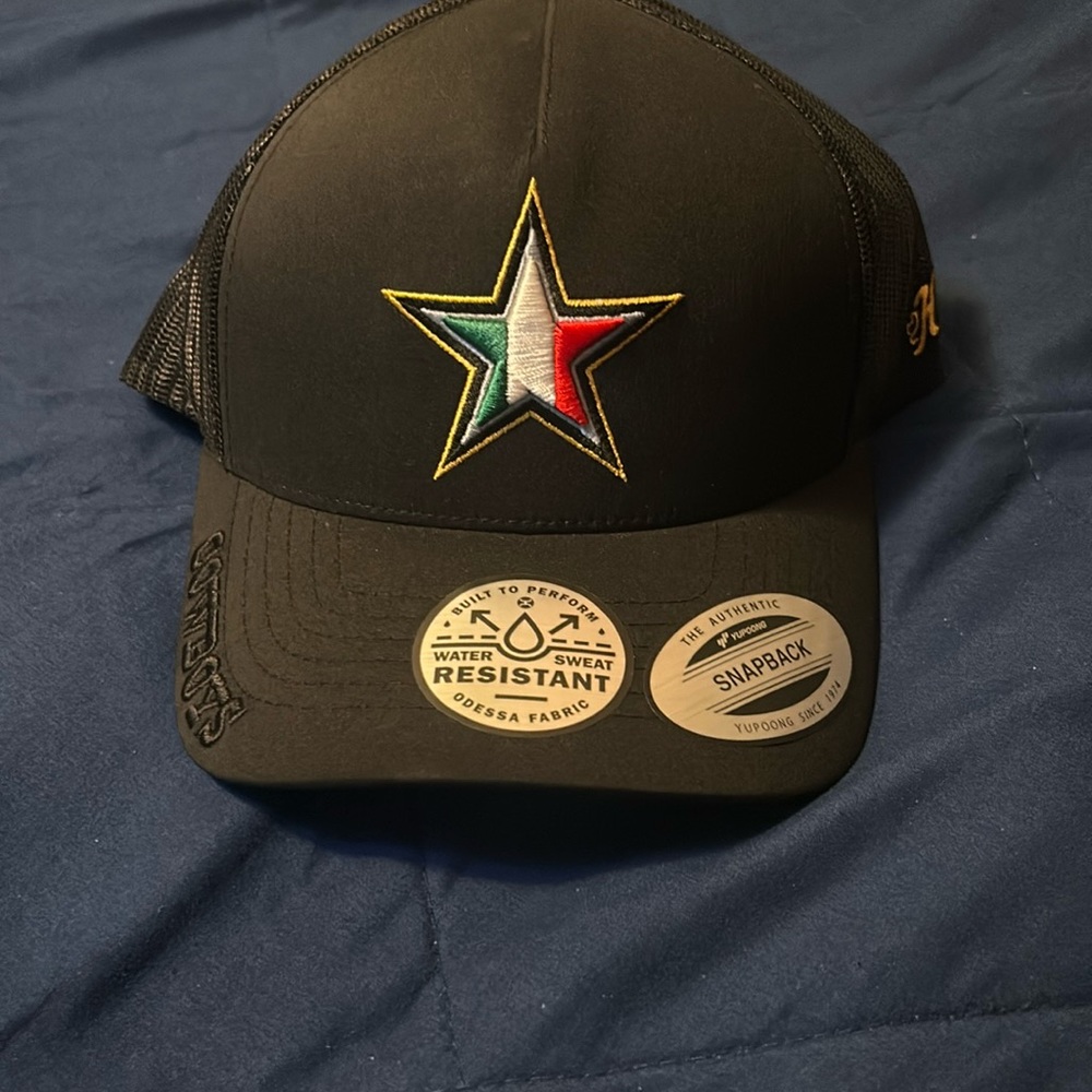 Dallas Cowboys black Mesh SnapBack hat